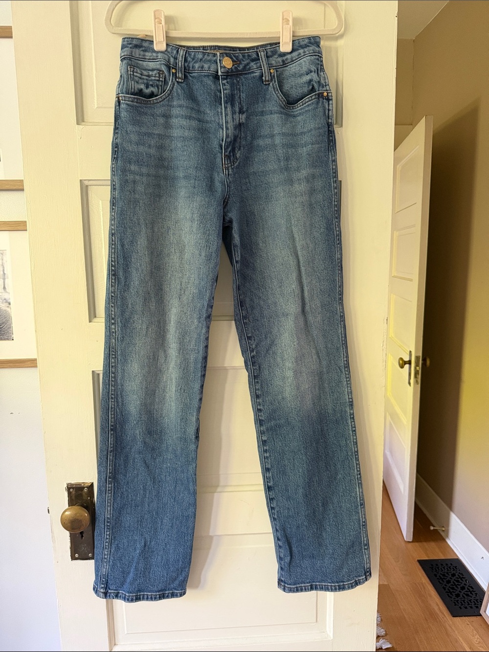 Kut from the Kloth Melissa High Rise Straight Leg Jeans size 6